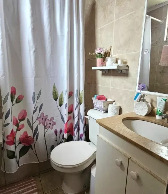 D_NQ_NP_2X_624897-MLC83478408919_042025-F-vende-departamento-en-lomas-san-sebastian-concepcion