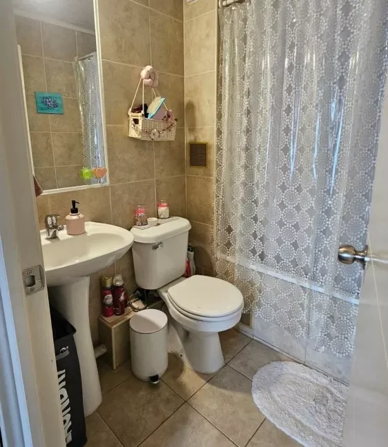 D_NQ_NP_2X_921596-MLC83186874544_042025-F-vende-departamento-en-lomas-san-sebastian-concepcion