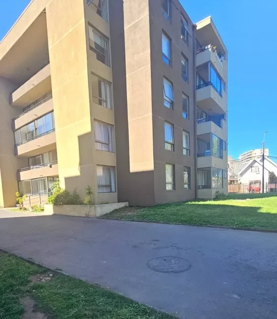 D_NQ_NP_2X_953142-MLC83186904366_042025-F-vende-departamento-en-lomas-san-sebastian-concepcion